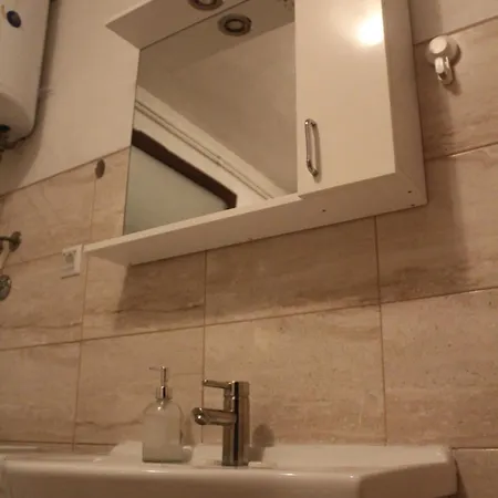 De Luxe Apartment *